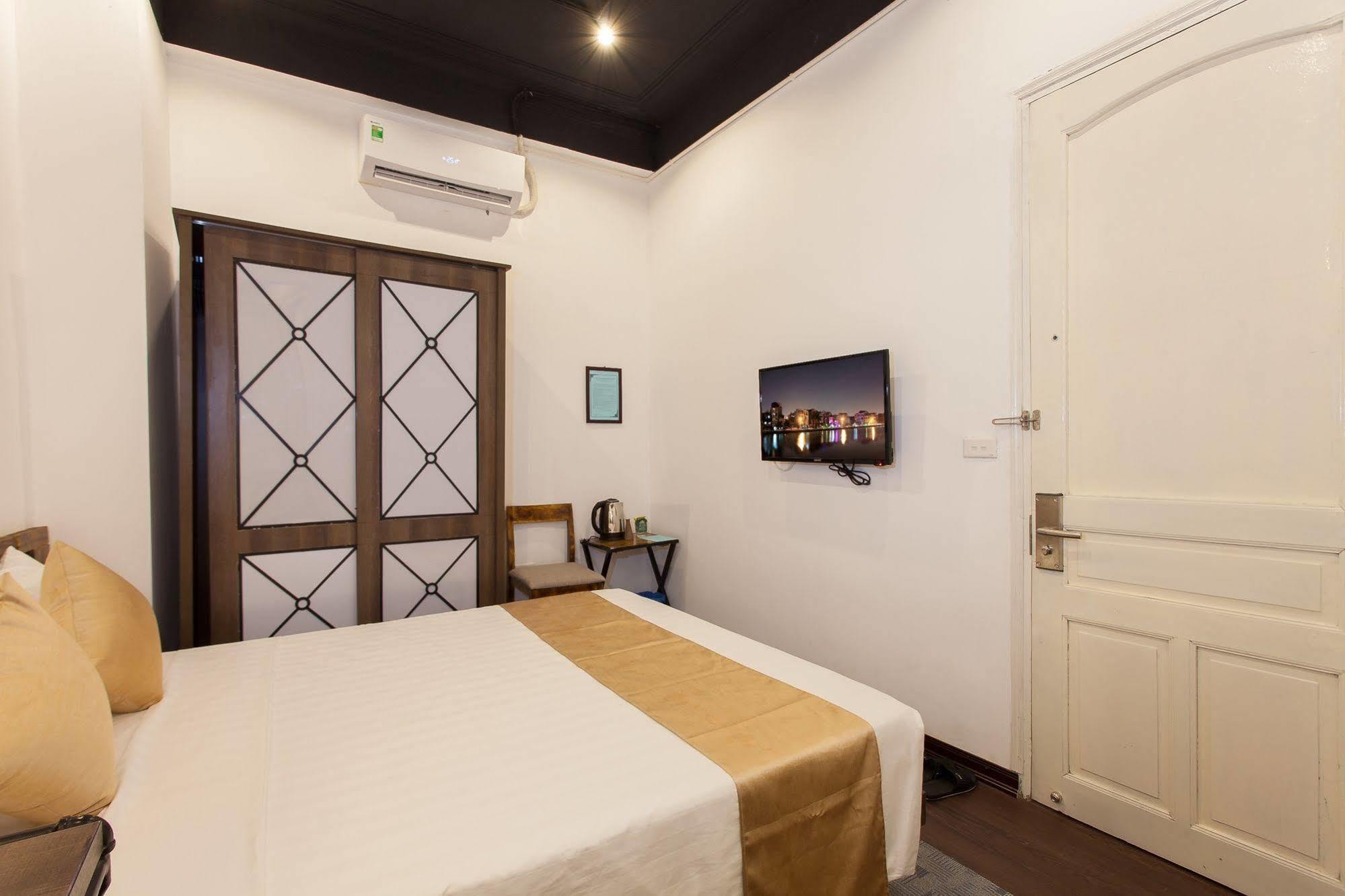 Luxury Backpakers Hotel Ханой Экстерьер фото