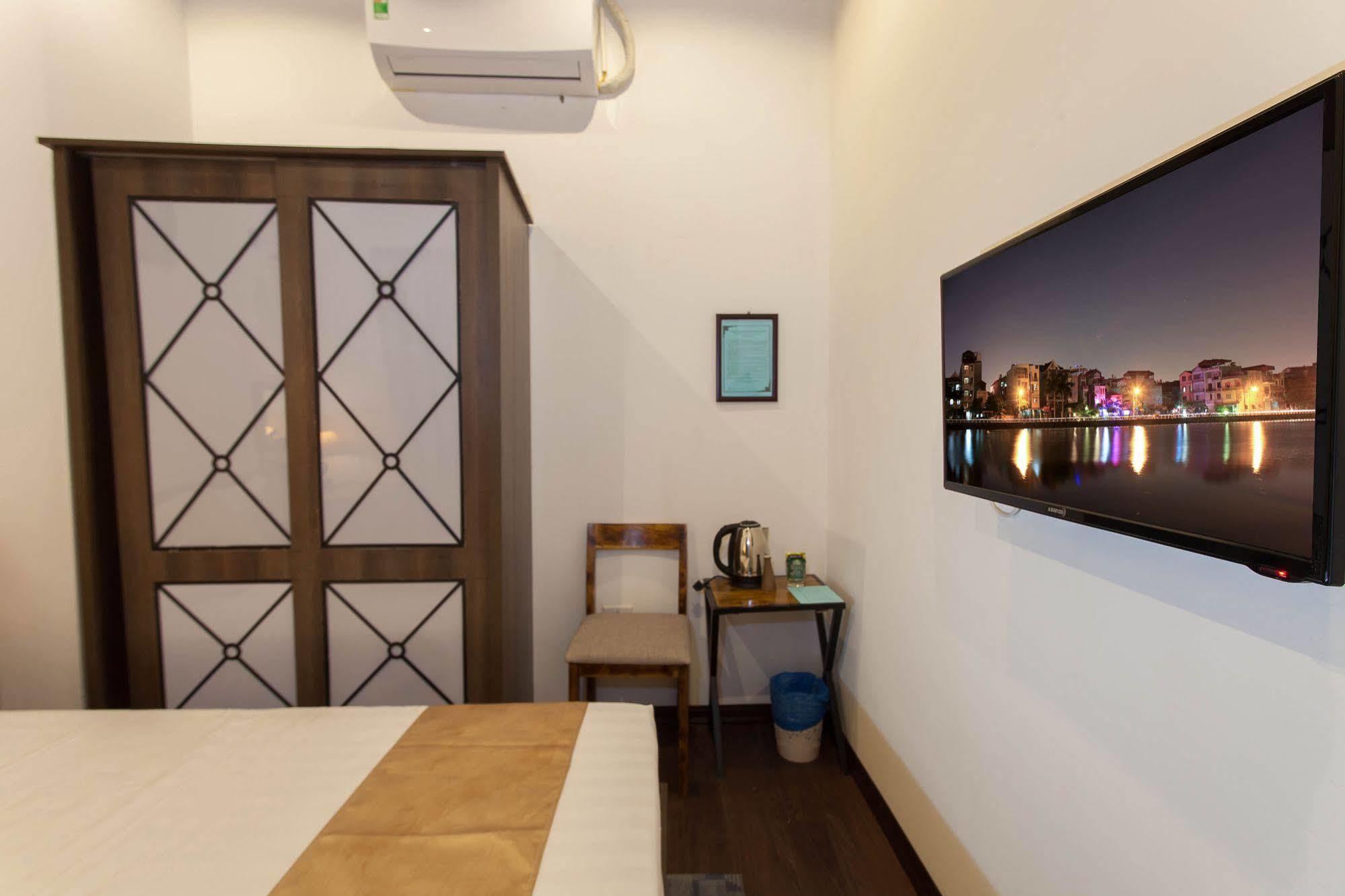 Luxury Backpakers Hotel Ханой Экстерьер фото