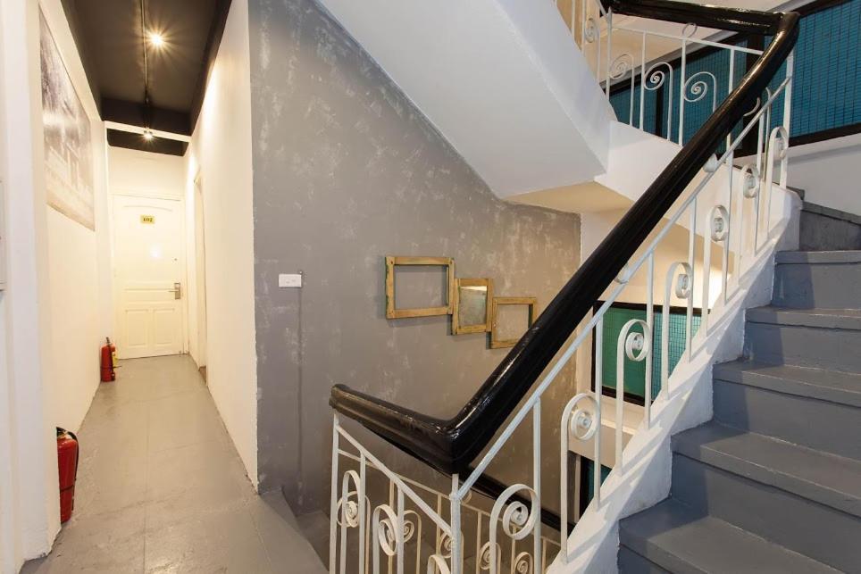 Luxury Backpakers Hotel Ханой Экстерьер фото