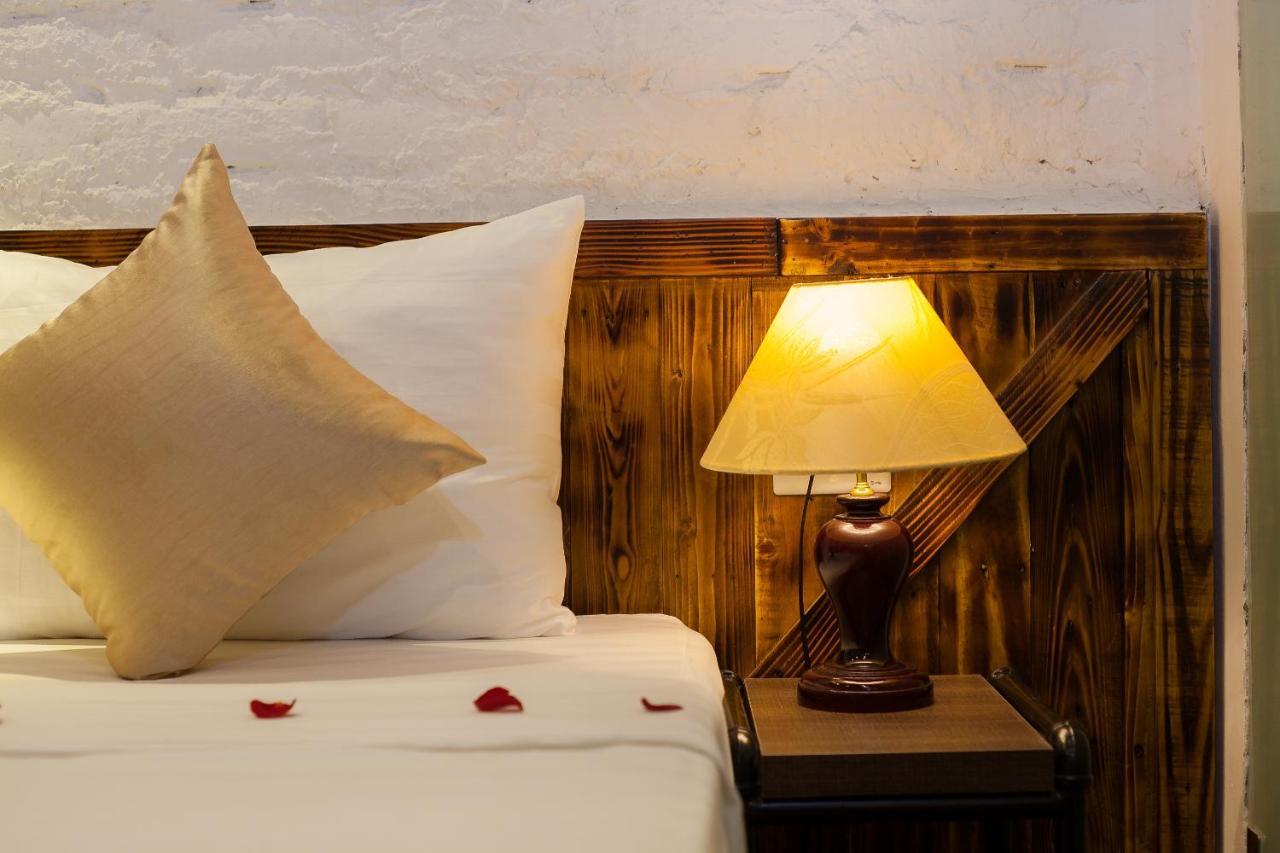Luxury Backpakers Hotel Ханой Экстерьер фото
